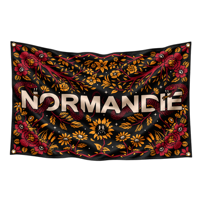 Flag 'Snake & Flower' – front